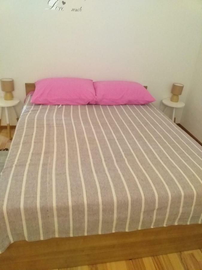 Apartment Darinka Σίμπενικ Εξωτερικό φωτογραφία